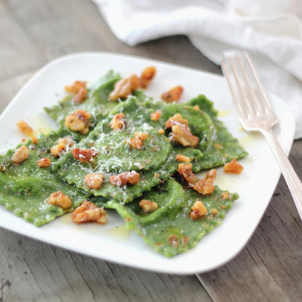 SPINACH RAVIOLI WITH RICOTTA & HERB-BUTTER SAUCE