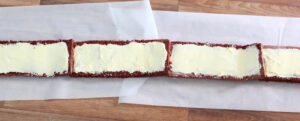 VERTICAL LAYER RED VELVET CAKE WITH CREAM CHEESE ICING 12