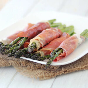 ROASTED ASPARAGUS WRAPPED IN PROSCIUTTO (3 WAYS)