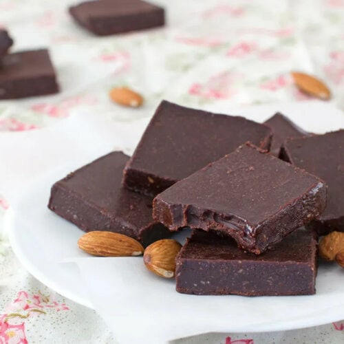 HEALTHY NUT BUTTER CHOCOLATE