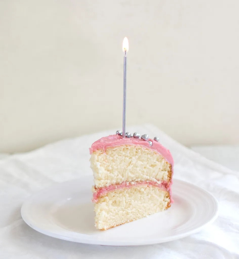 VANILLA BIRTHDAY CAKE 3
