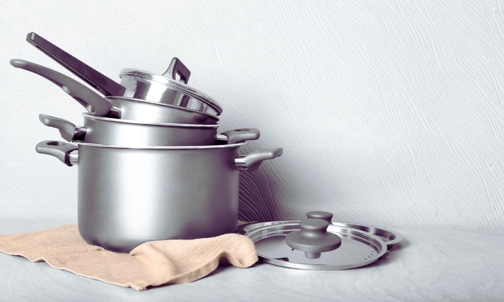 What are the Best Stackable Pots and Pans