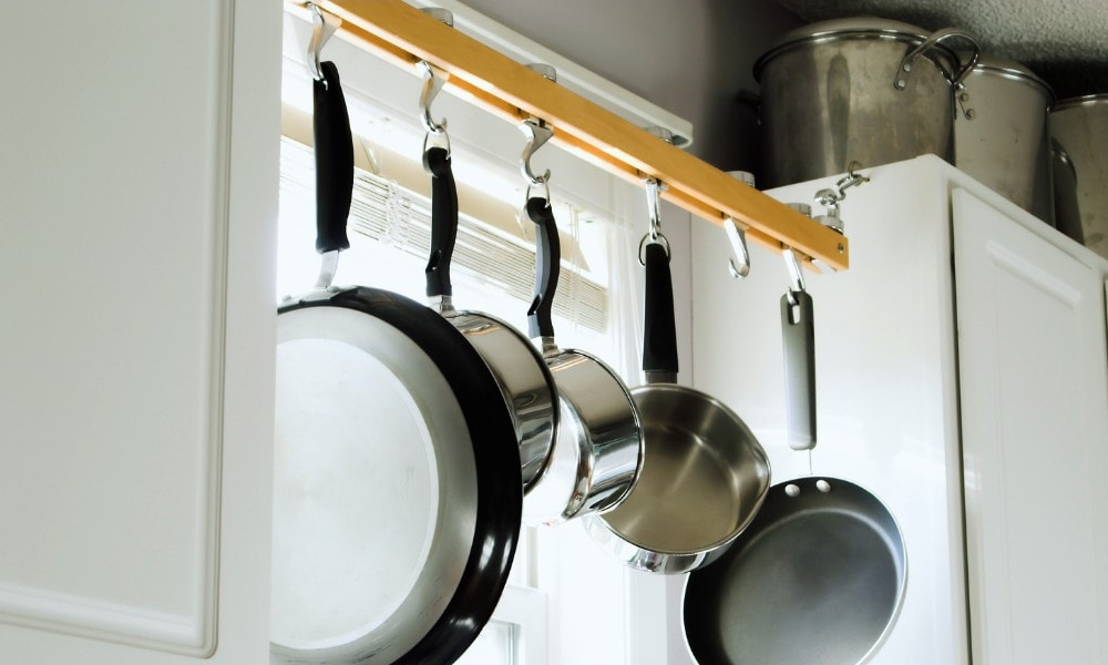 Hanging your stainless steel cookware