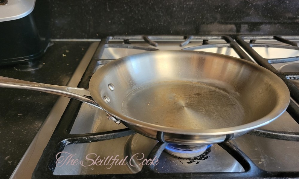 Foods You Shouldn't Cook in Stainless Steel Skillets
