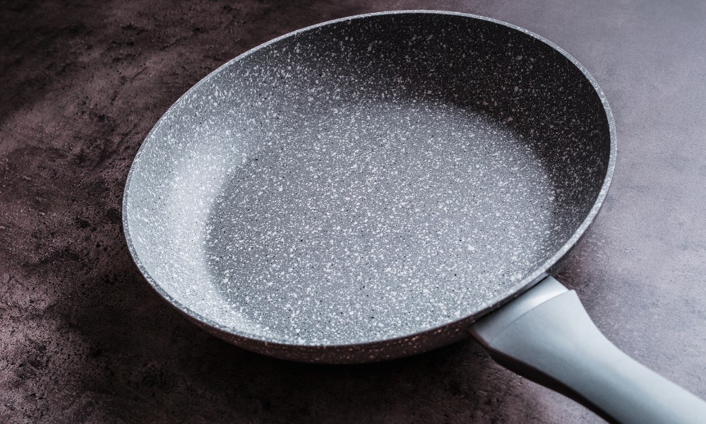 ceramic coated aluminum pan