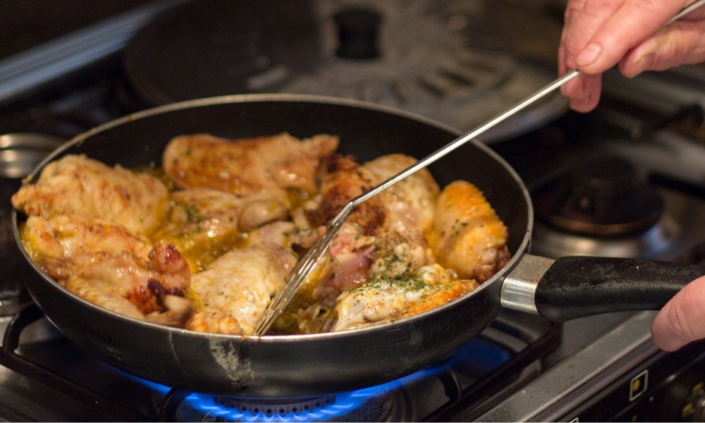 Why Do Ceramic Pans Lose Their Nonstick Ability - High heat